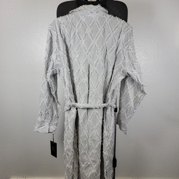 Kathy Ireland Fashion 360 Angelina Belted Shacket Dress Size 2X Black Stripe - Picture 2 of 5